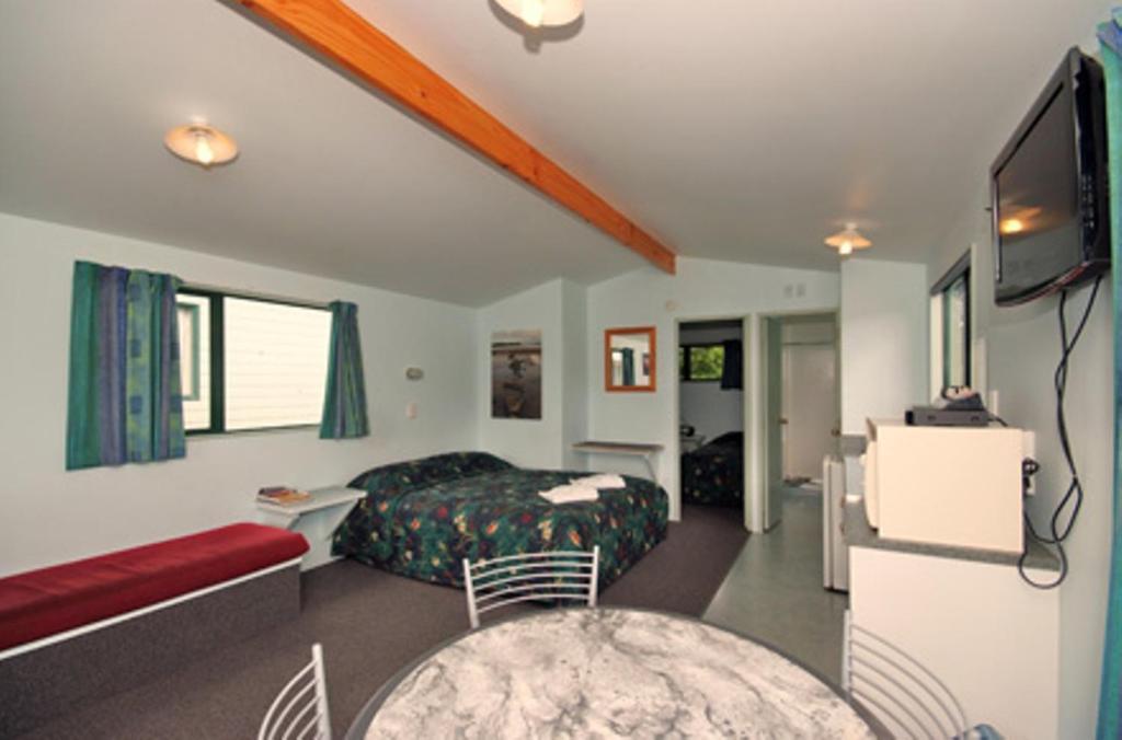 Omokoroa Kiwi Holiday Park Tauranga Habitación foto